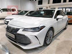 تويوتا أفالون